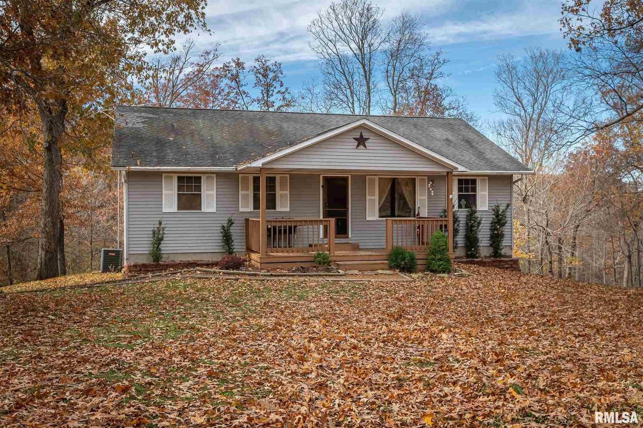 600 Beech Hollow Rd., Harrisburg, IL 62946