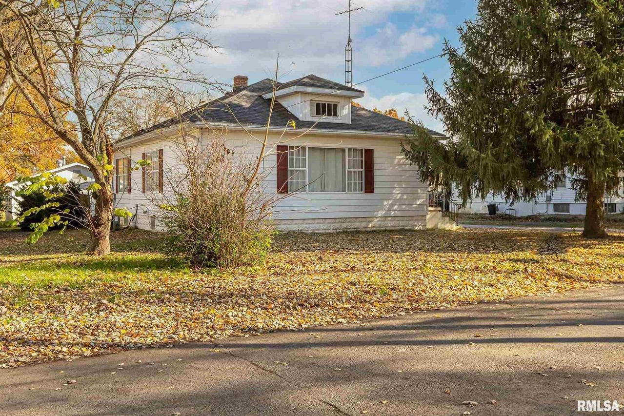 1508 Grove St., Eldorado, IL 62930