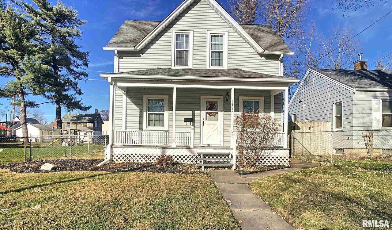 1835 24th Ave., Moline, IL 61265