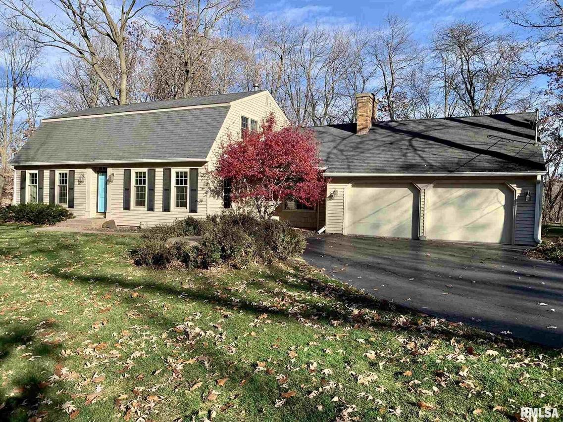 704 48th St., Moline, IL 61265