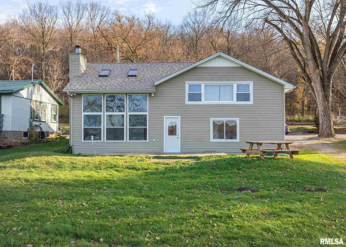 17225 Route 84 N, East Moline, IL 61244