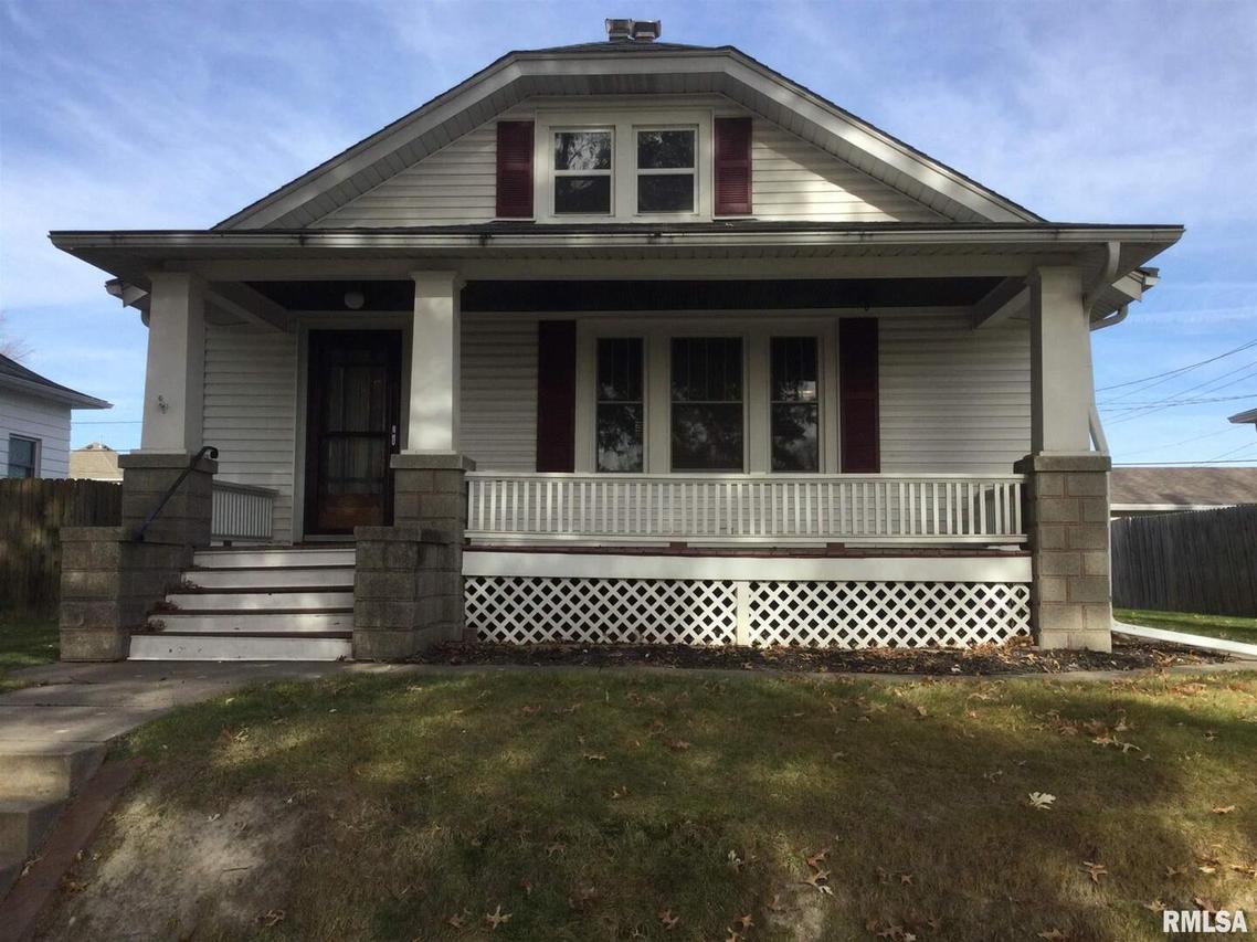 551 21st Ave., Moline, IL 61265