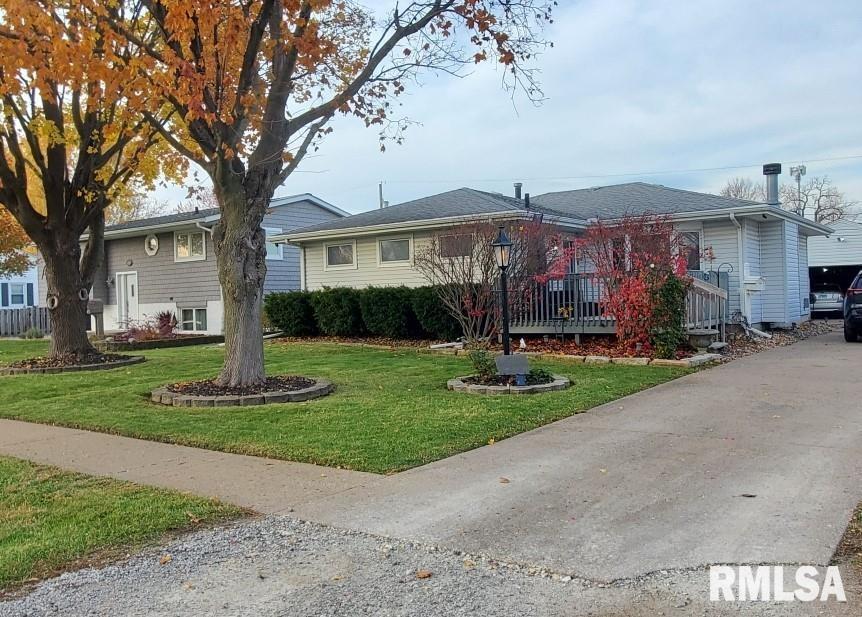 5125 27th Ave., Moline, IL 61265