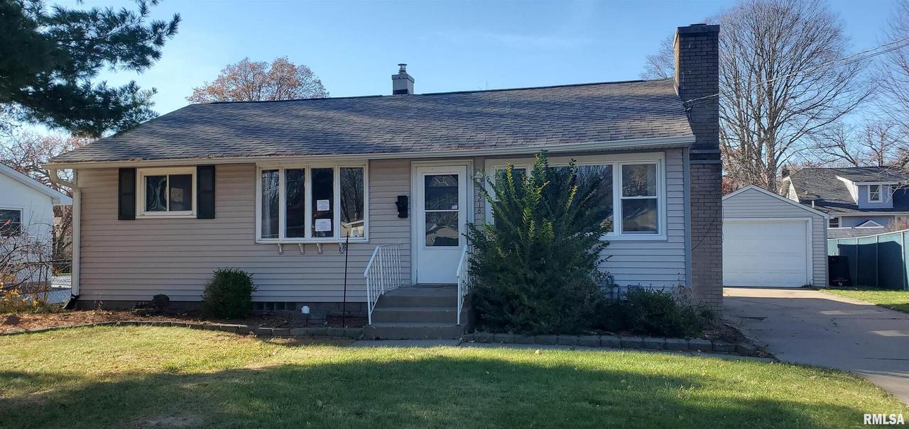 2218 31st St., Rock Island, IL 61201