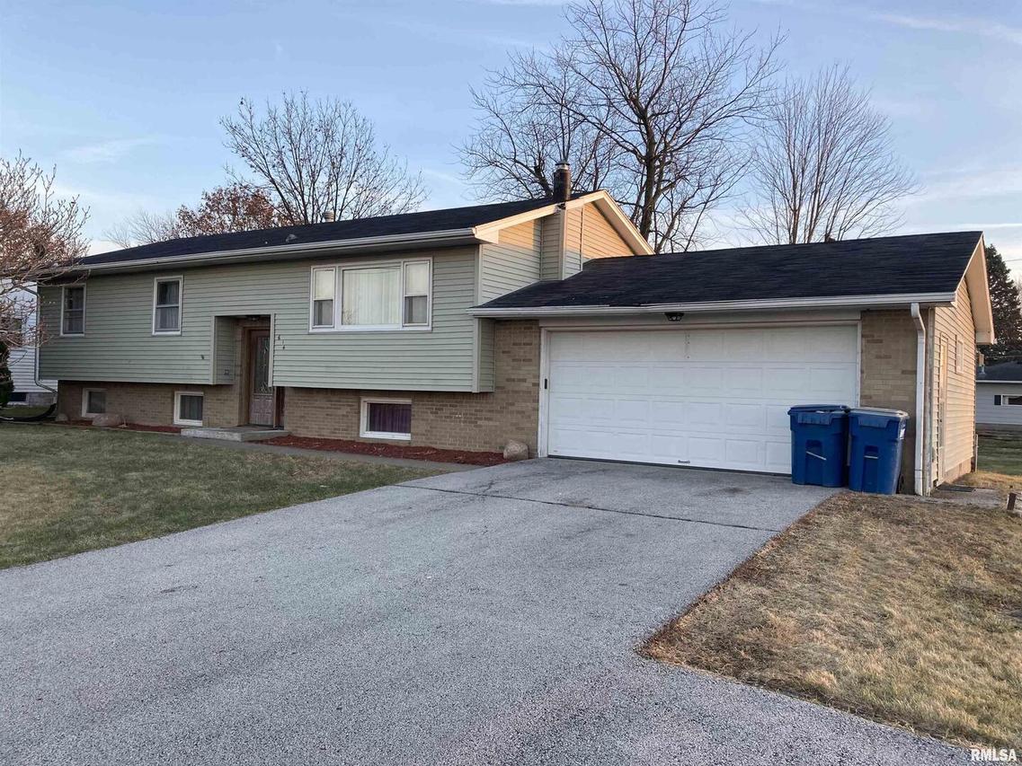 614 1st St., Sherrard, IL 61281