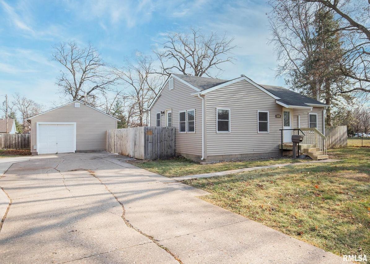 4340 8th St., East Moline, IL 61244