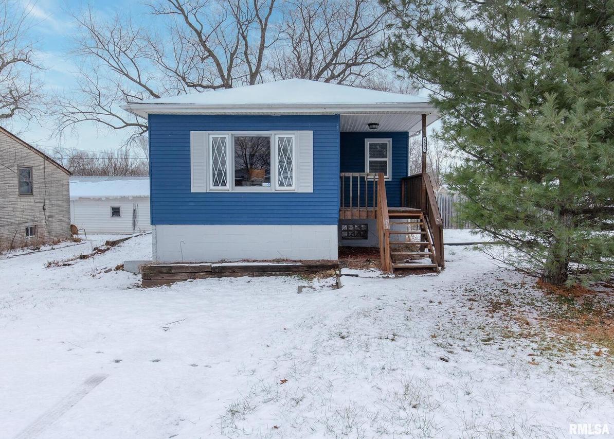 6606 33rd St., Moline, IL 61265
