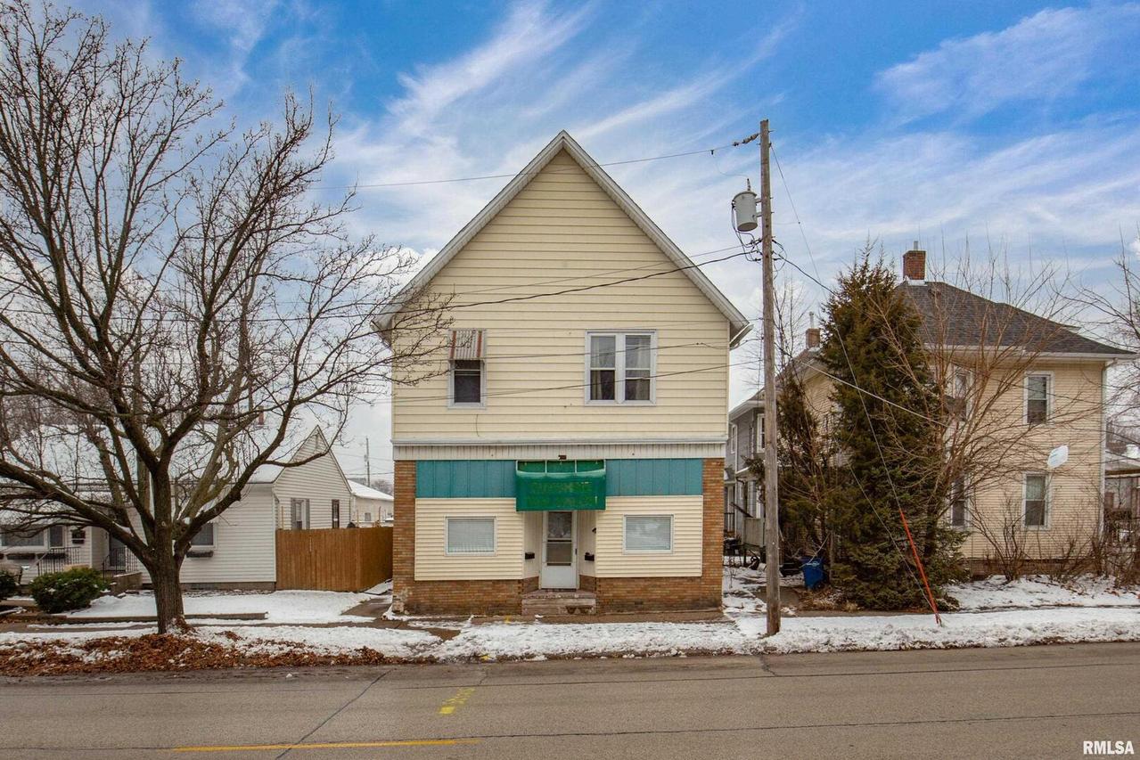 1119 16th Ave. #1119 1/2, Moline, IL 61265