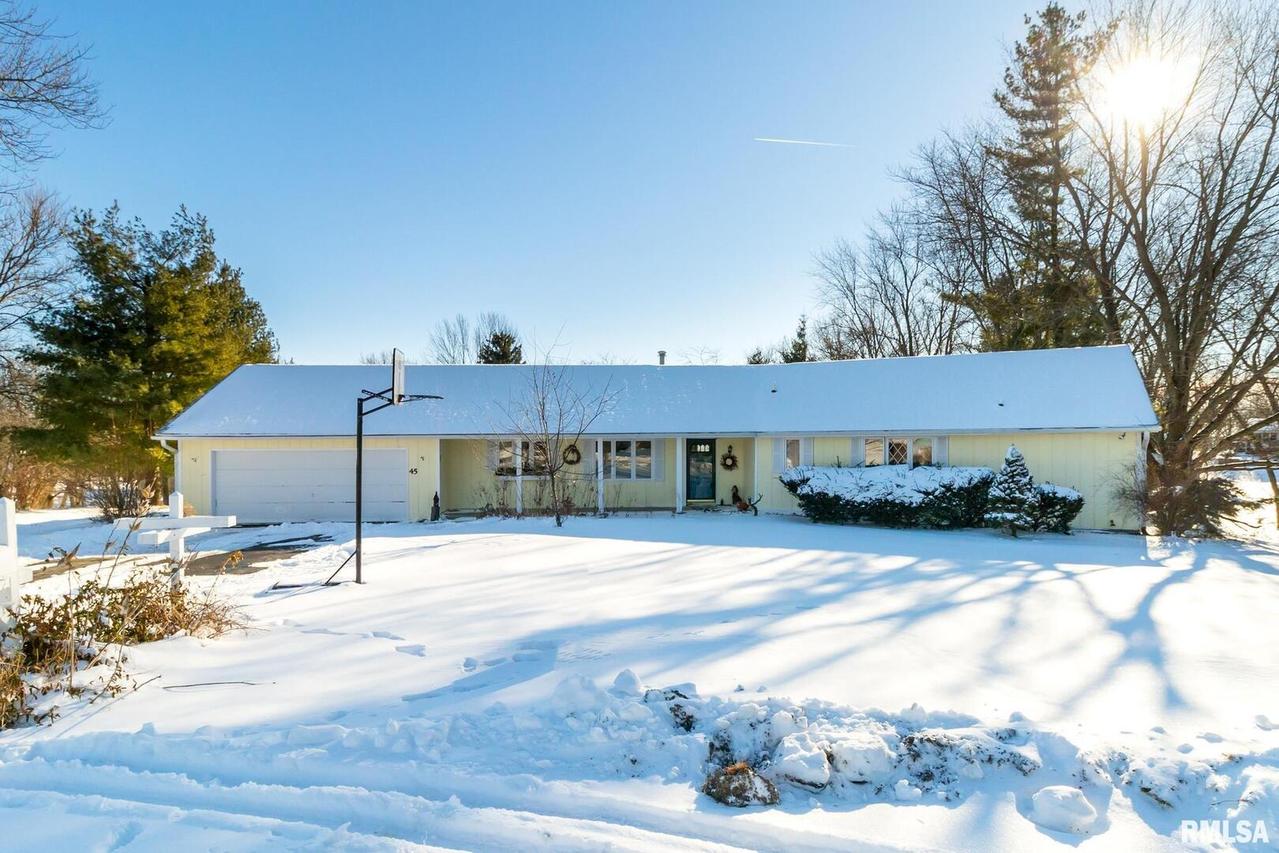 45 Heather Ct., Geneseo, IL 61254