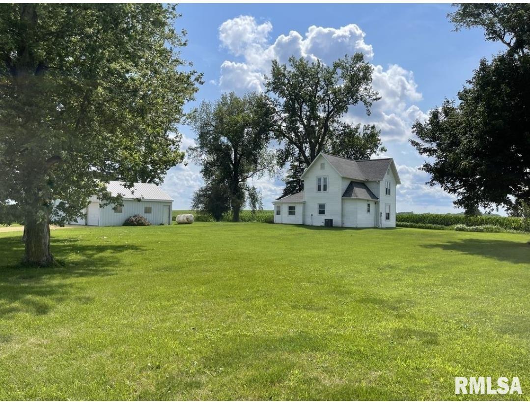 5515 Bunker Hill Rd., Fulton, IL 61252