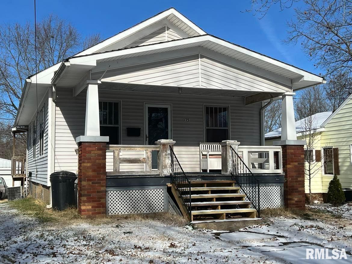123 George St., Anna, IL 62906