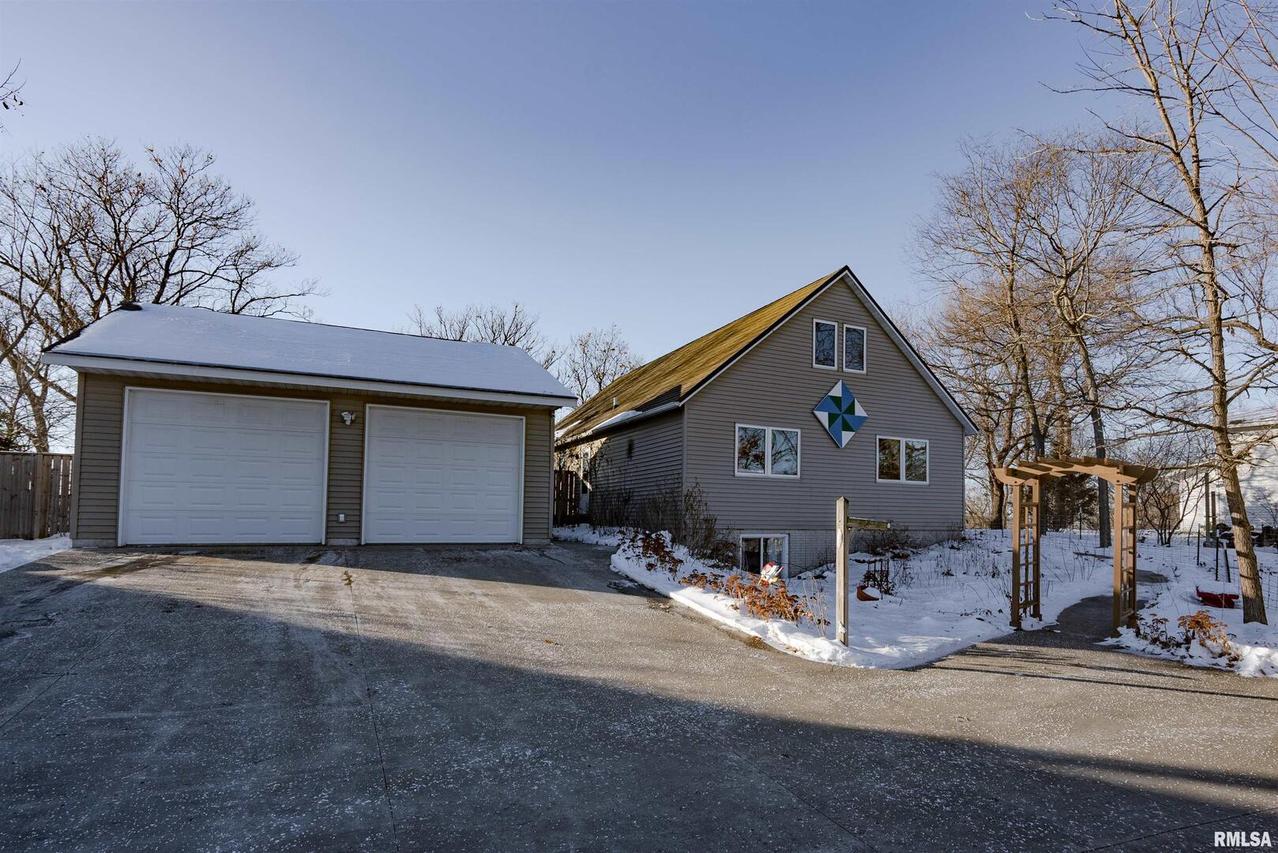 4624 Riverview Rd., Thomson, IL 61285