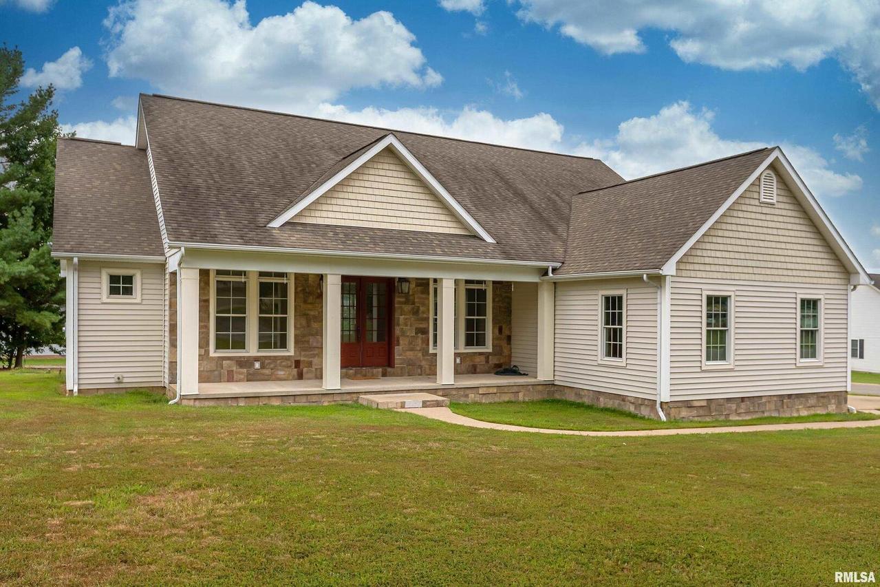 2200 Old Creal Springs Rd., Marion, IL 62959