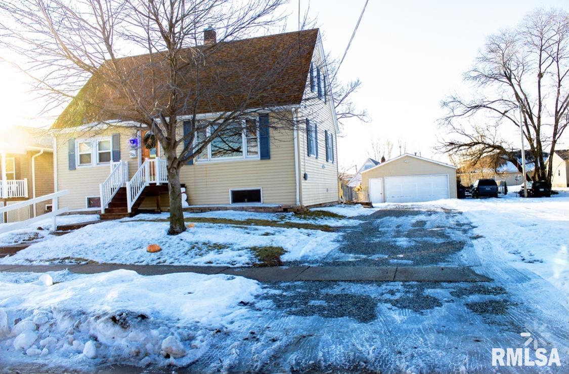 220 E 3rd Ave., Milan, IL 61264