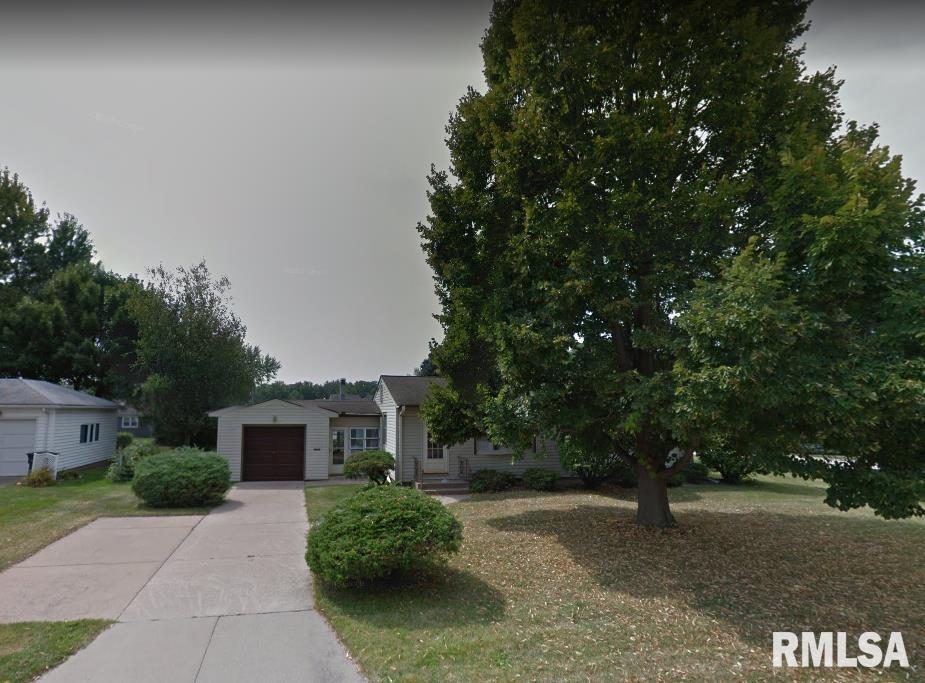 3600 32nd Ave., Rock Island, IL 61201