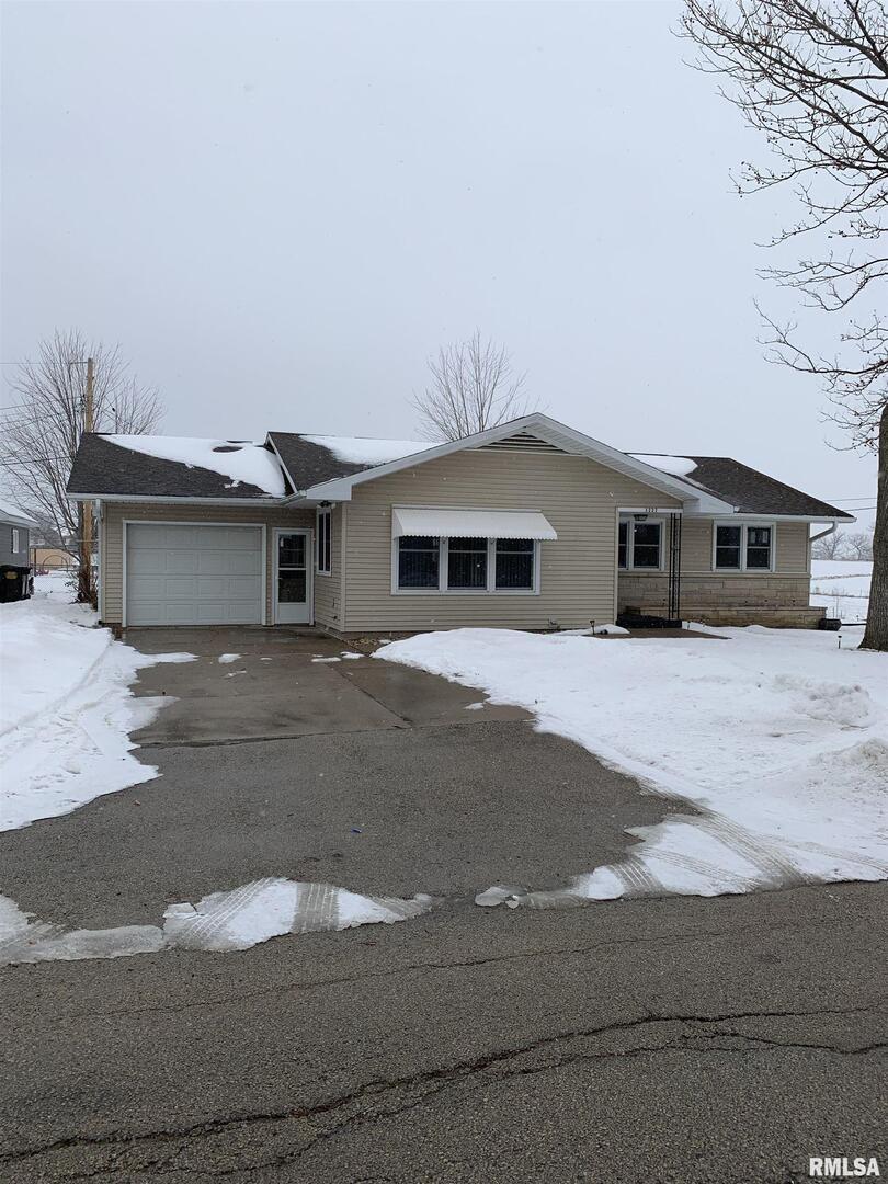 1327 8th Ave. #A, Fulton, IL 61252