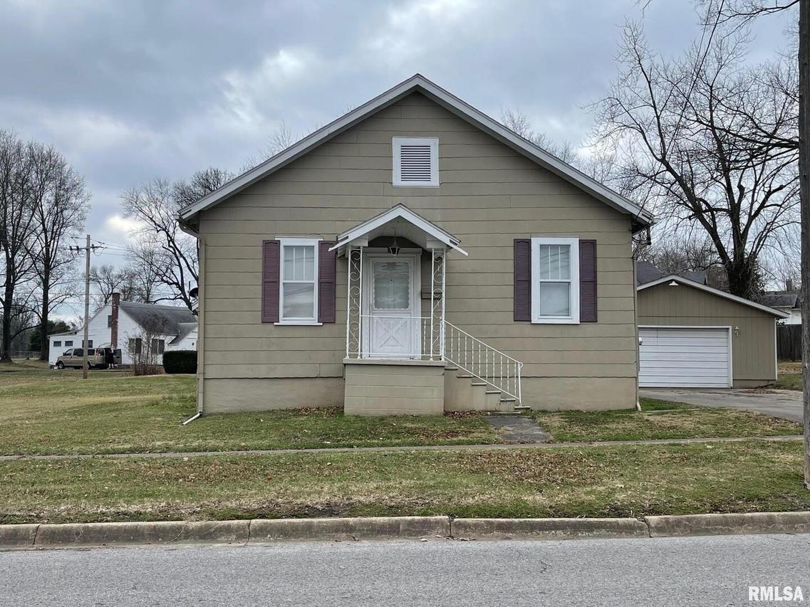 207 Lafayette St., Anna, IL 62906