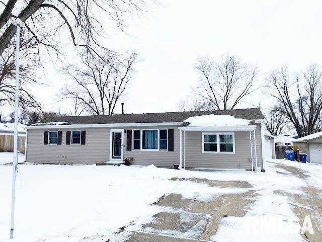 210 E 2nd St., Coal Valley, IL 61240