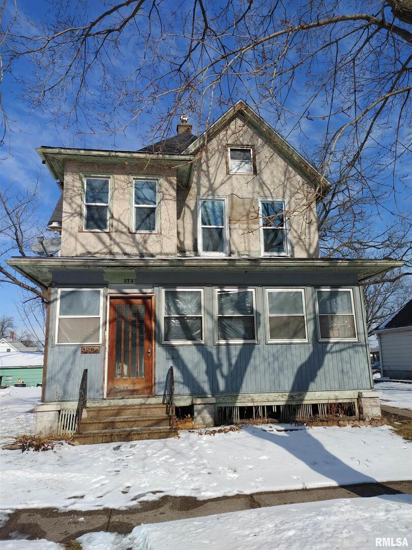 2733 6th Ave., Rock Island, IL 61201