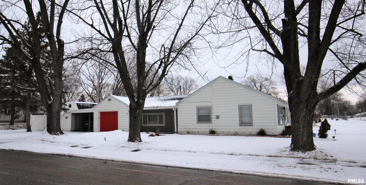 4101 23rd Ave., Rock Island, IL 61201