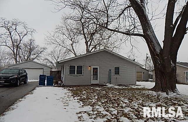 142 W 5th St., Coal Valley, IL 61240