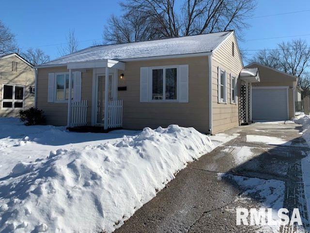 3718 13th Ave., Moline, IL 61265