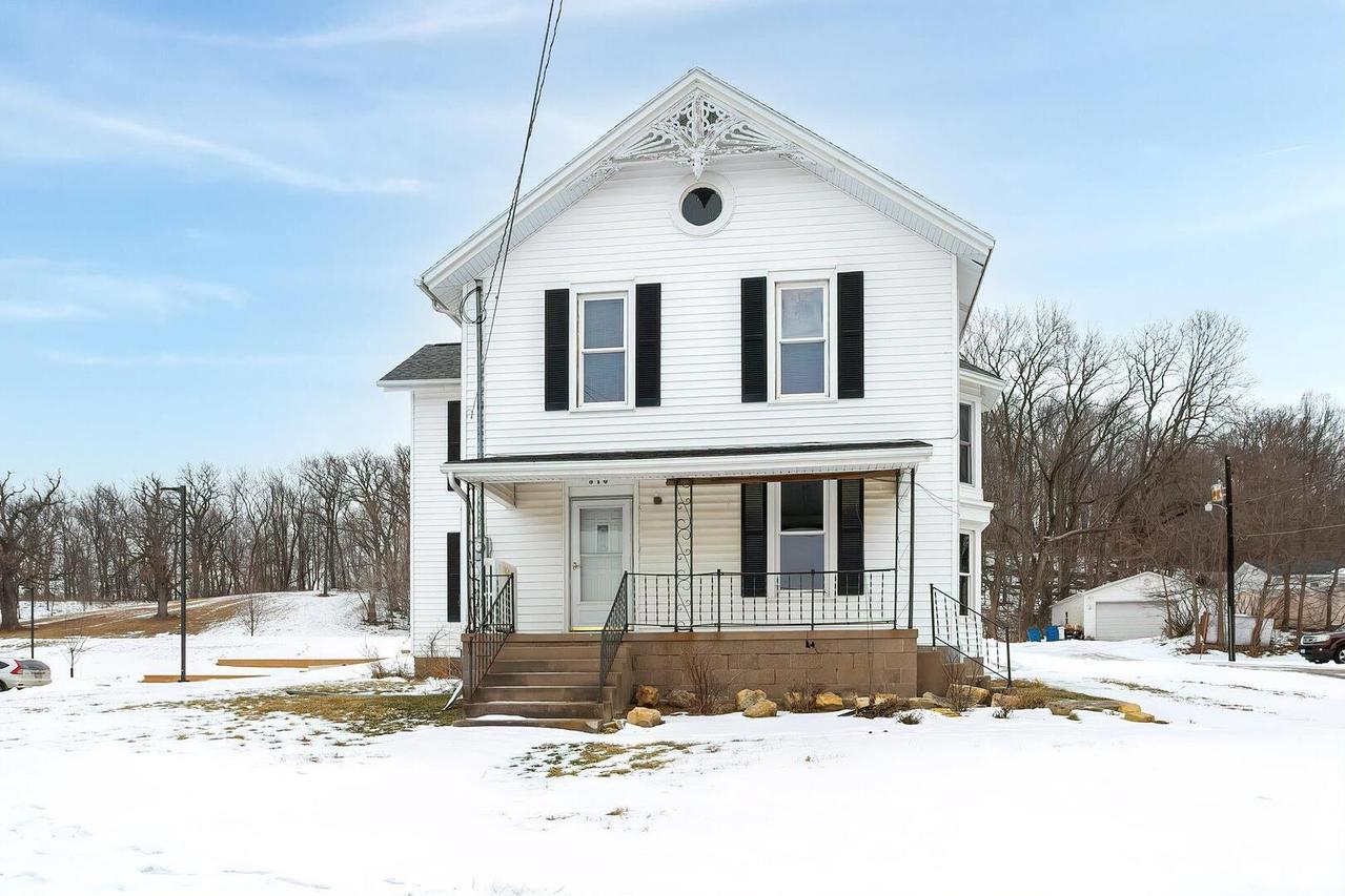 510 N High St., Port Byron, IL 61275