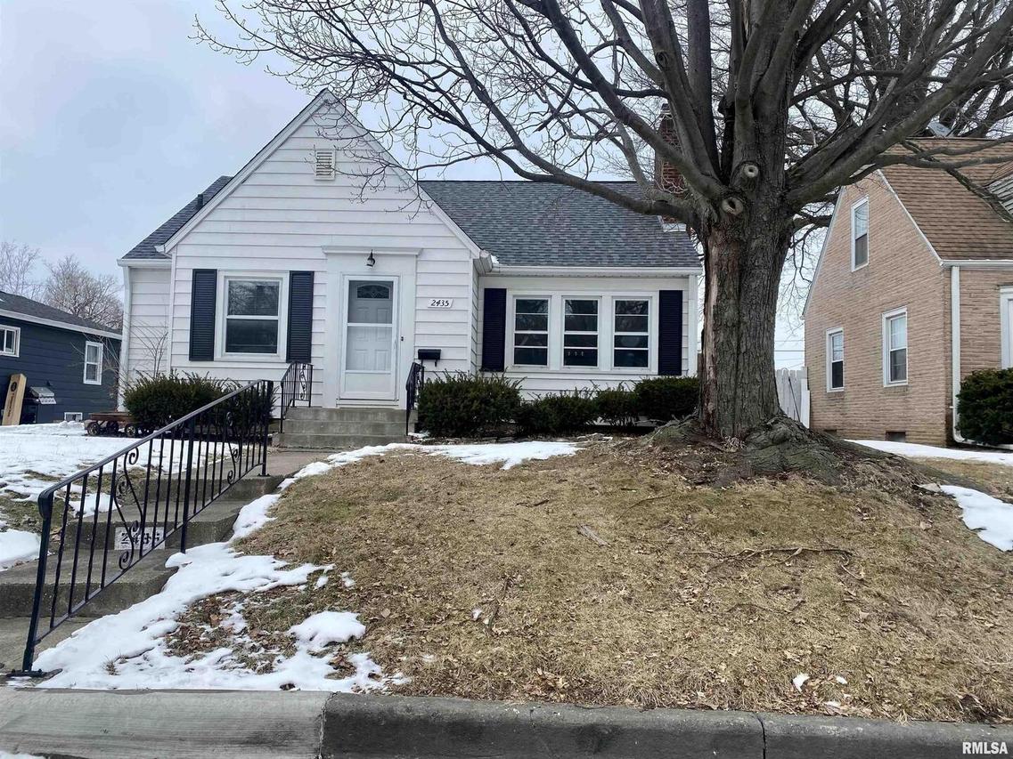 2435 23rd Ave. #B, Moline, IL 61265