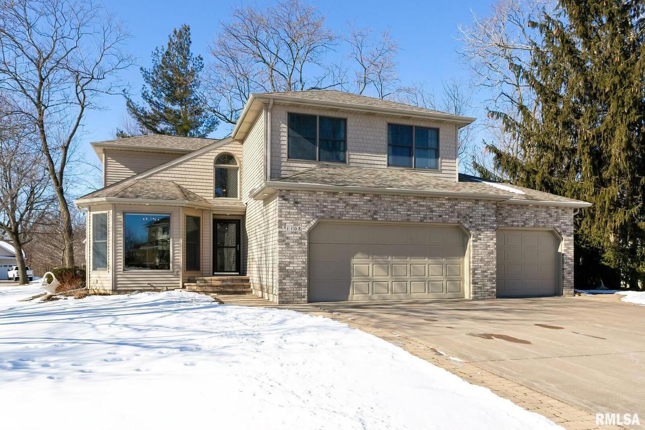 1108 E 5th St., Coal Valley, IL 61240