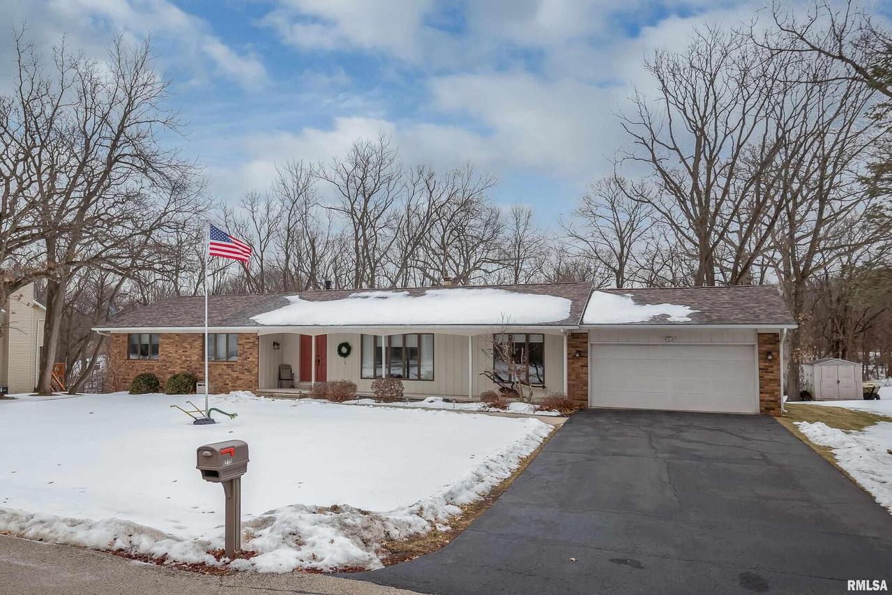 8215 47th St., Milan, IL 61264