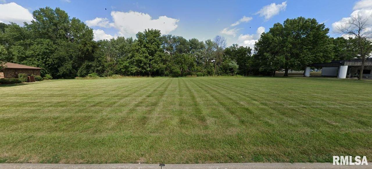 2110 47th St., Moline, IL 61265