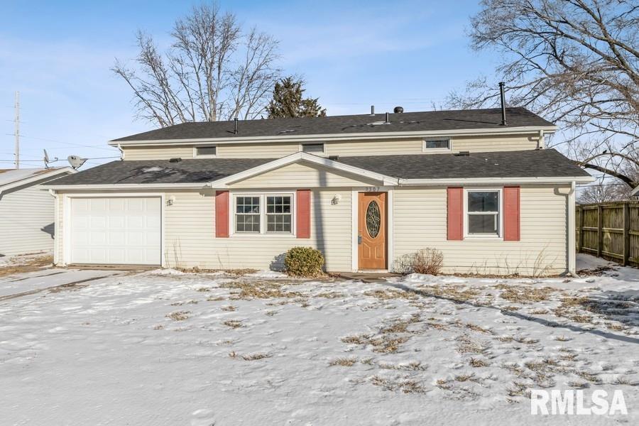 2307 9th St., Silvis, IL 61282