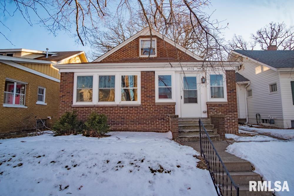 2516 22 1/2 Ave., Rock Island, IL 61201