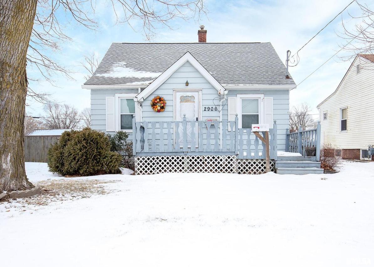 2906 Kennedy Dr., East Moline, IL 61244