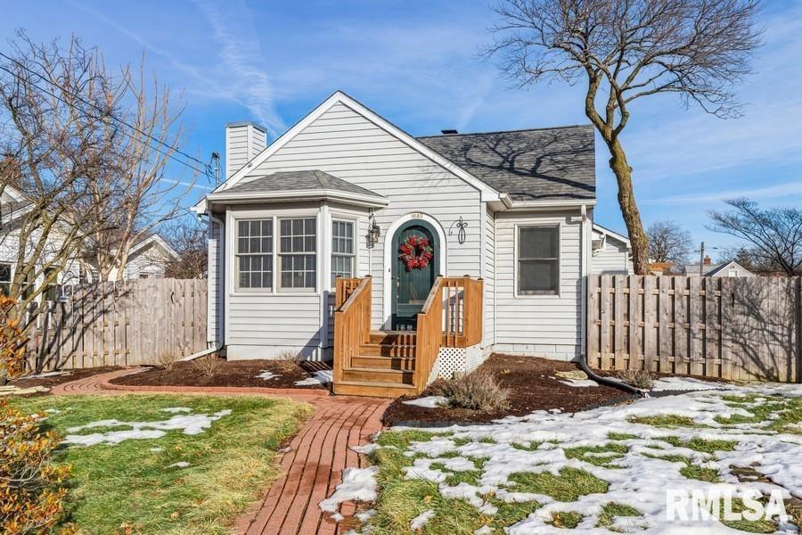 1840 32nd St., Moline, IL 61265
