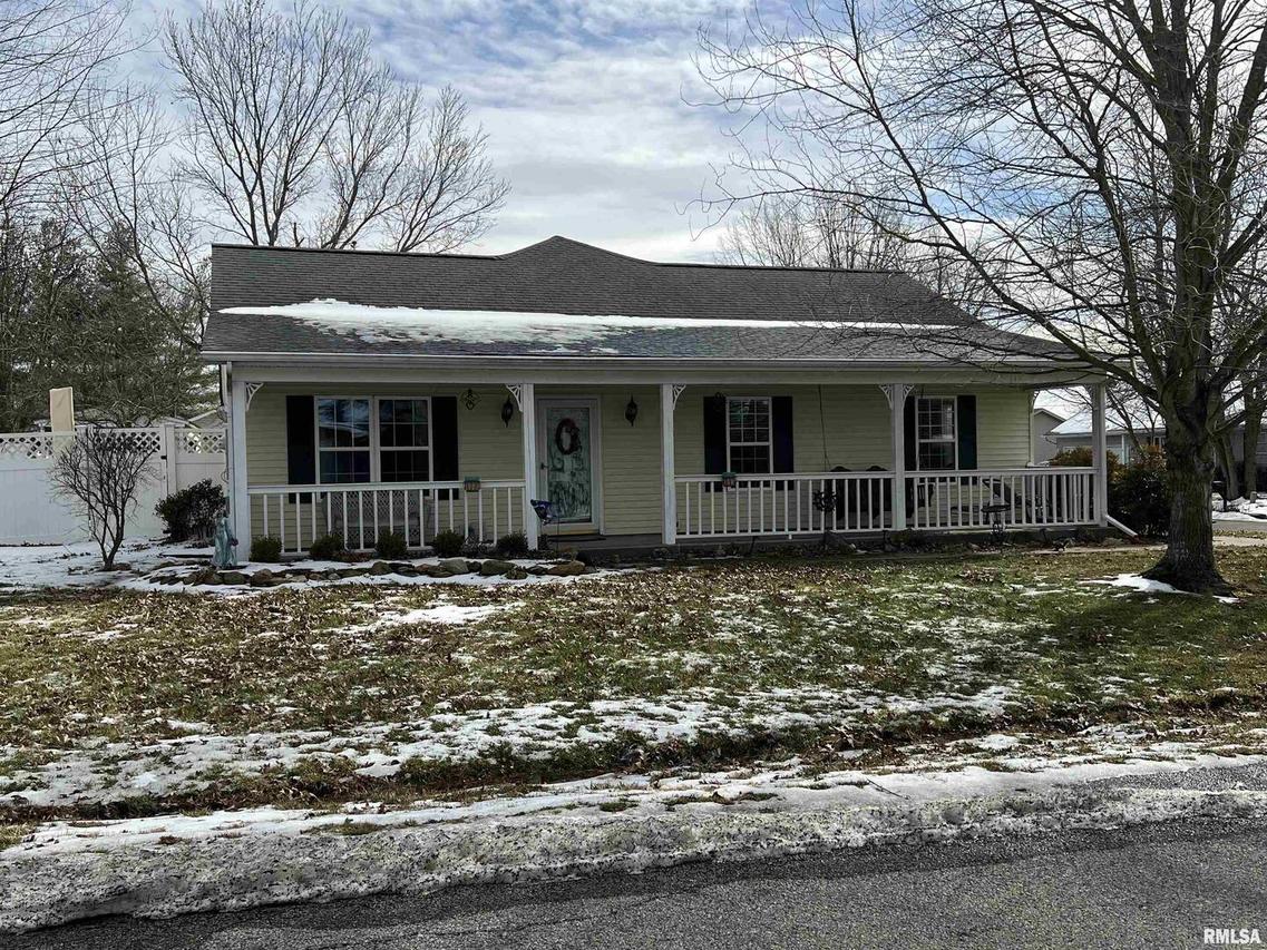 1111 S Pemberton Dr., Marion, IL 62959