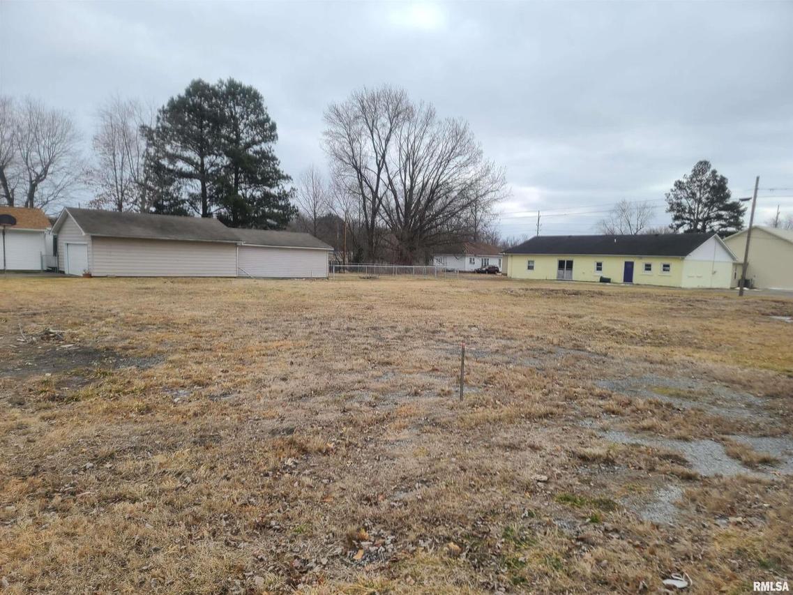 1201-1203 E Reeves St., Marion, IL 62959