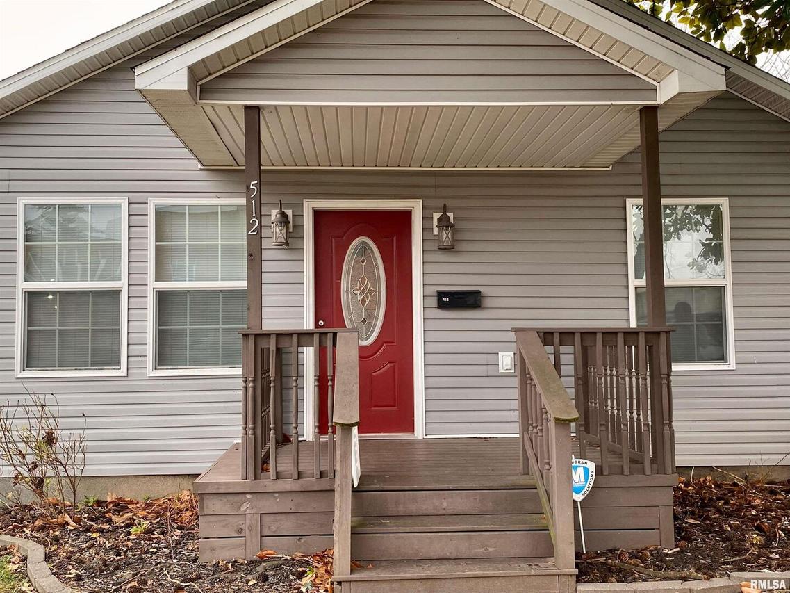 512 N 9th St., Herrin, IL 62948