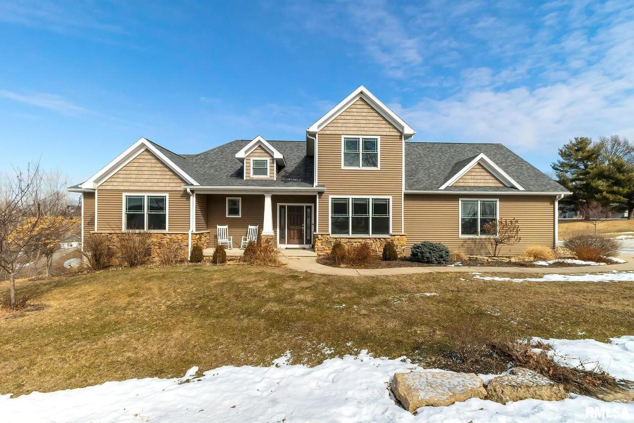 1128 Lakeview Dr., Sherrard, IL 61281