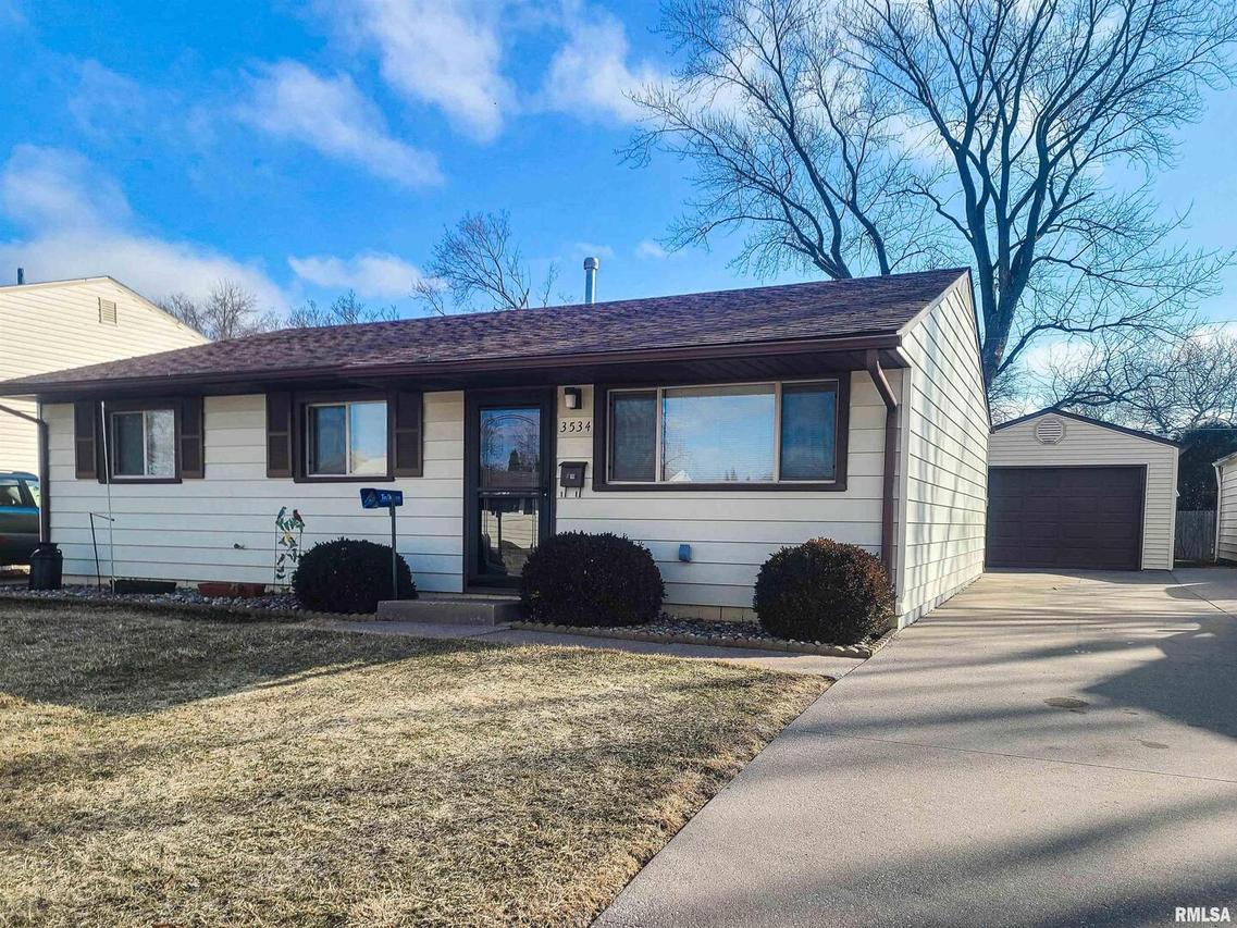 3534 3rd St. #C, East Moline, IL 61244