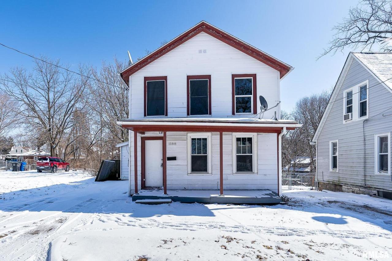 1188 23rd St., Moline, IL 61265
