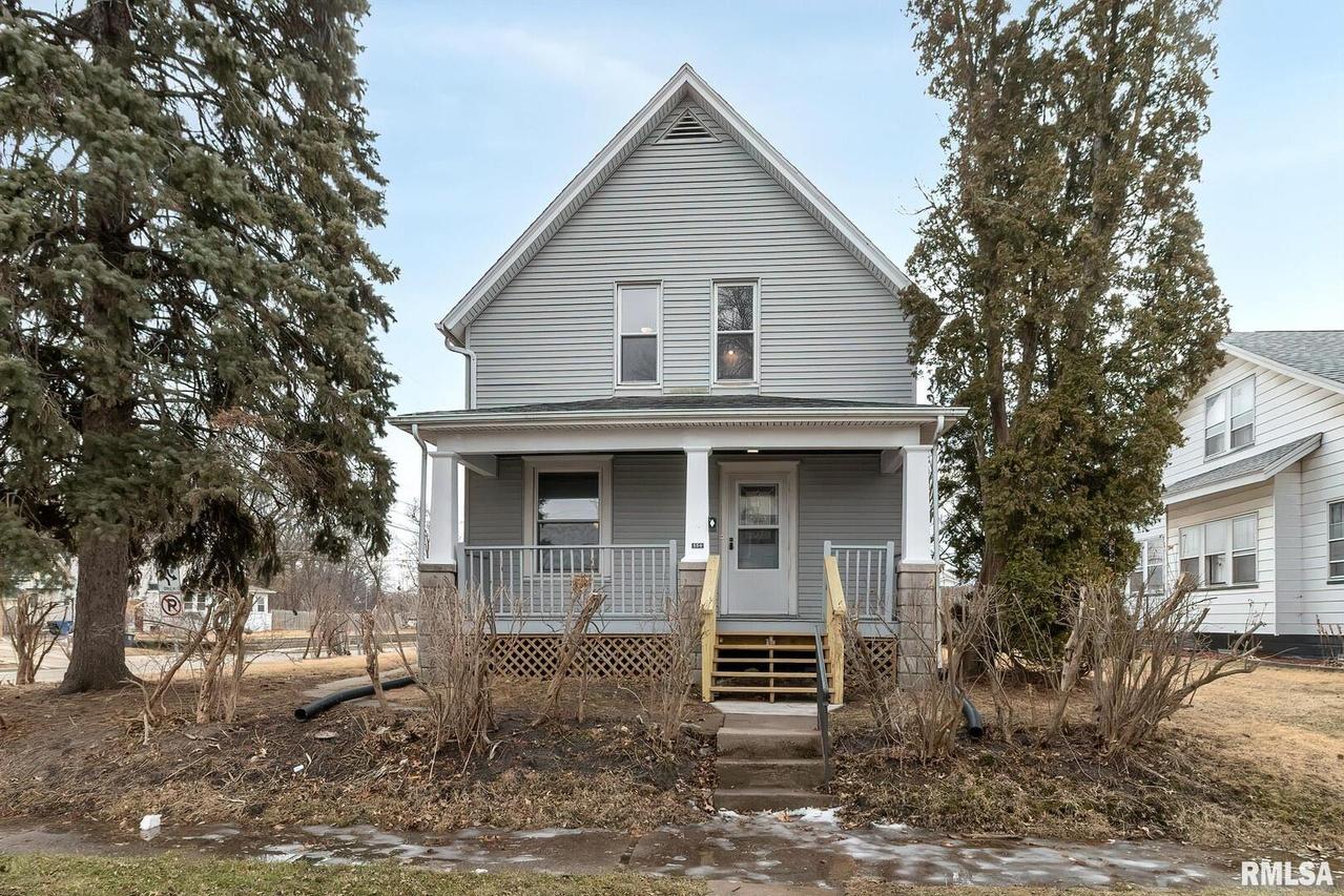 554 20th Ave., Moline, IL 61265