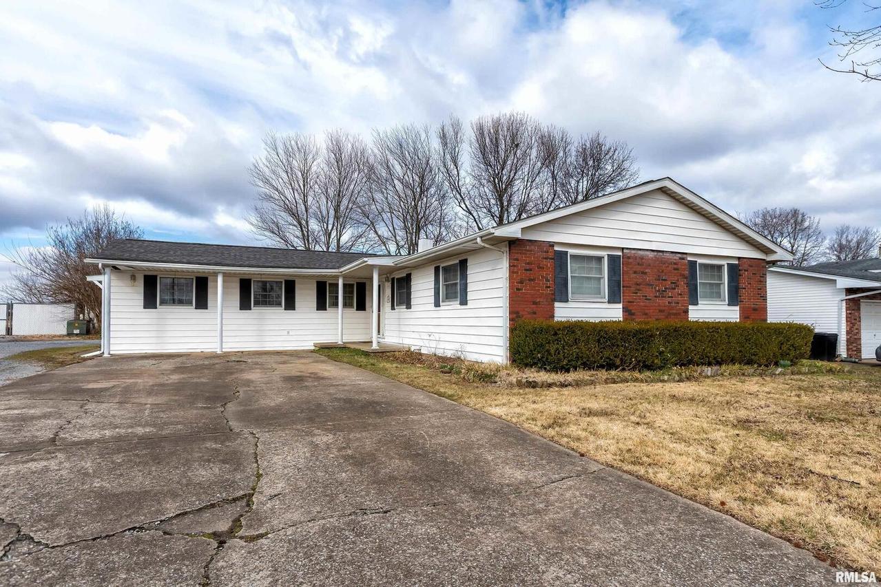 1704 Marcella Dr., Marion, IL 62959