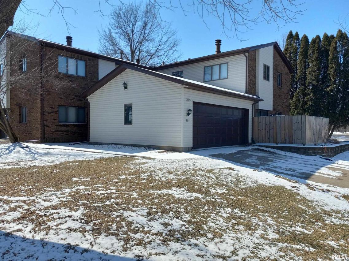 8504 Ridgewood Rd. #103, Rock Island, IL 61201