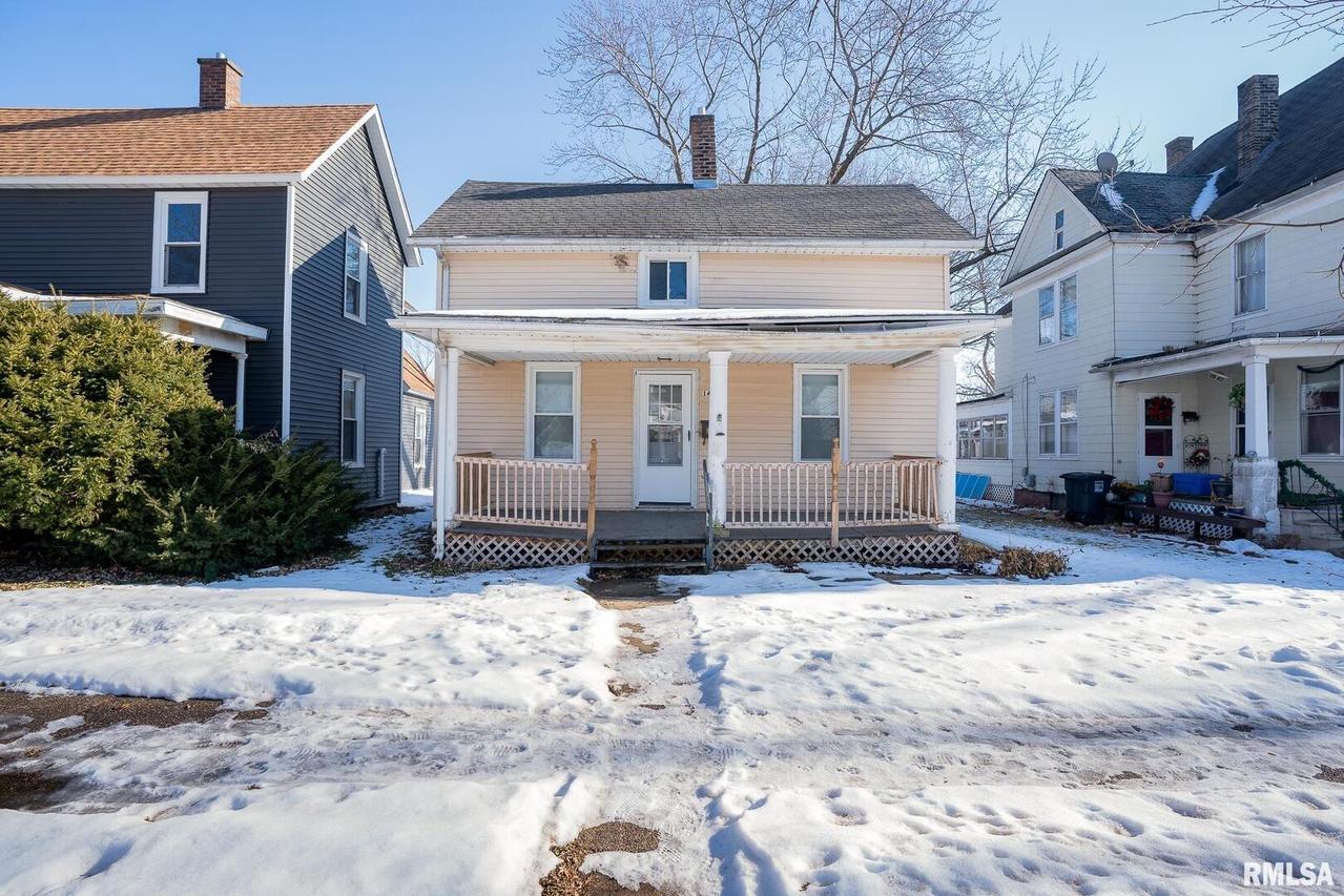 1436 13th St., Moline, IL 61265