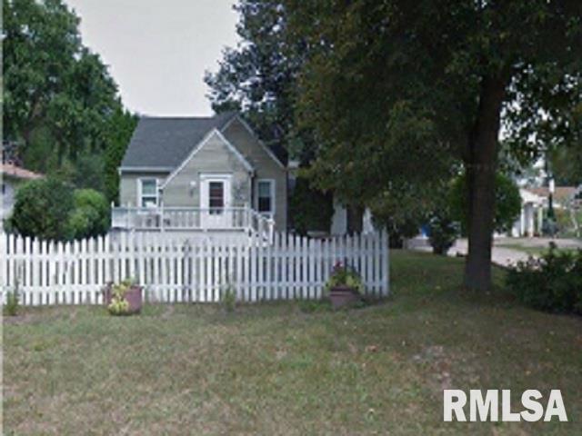 4003 24th Ave., Rock Island, IL 61201