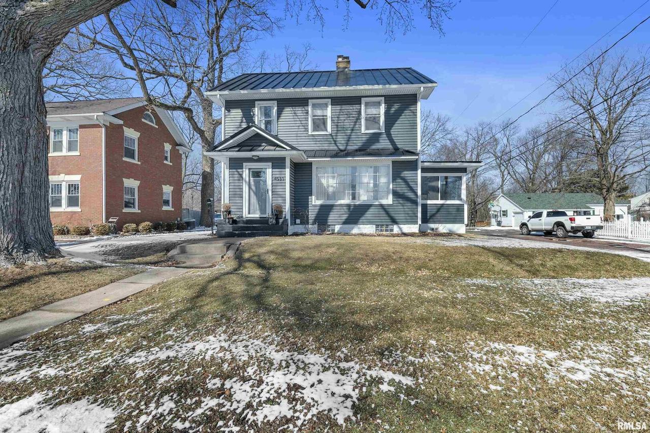 4533 13th Ave., Rock Island, IL 61201