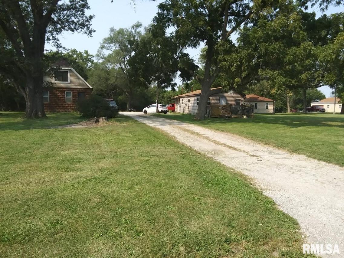 744 Hillcrest Rd., Milan, IL 61264