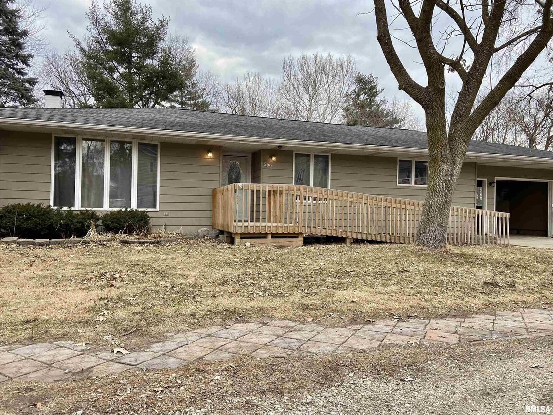 509 9th Ave., Erie, IL 61250