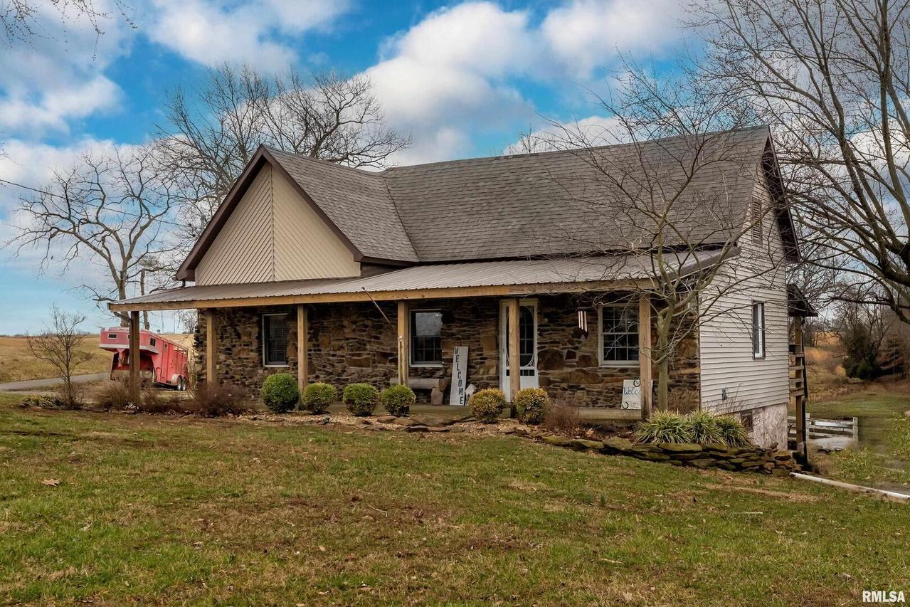 1435 Old Marion Rd., Goreville, IL 62939